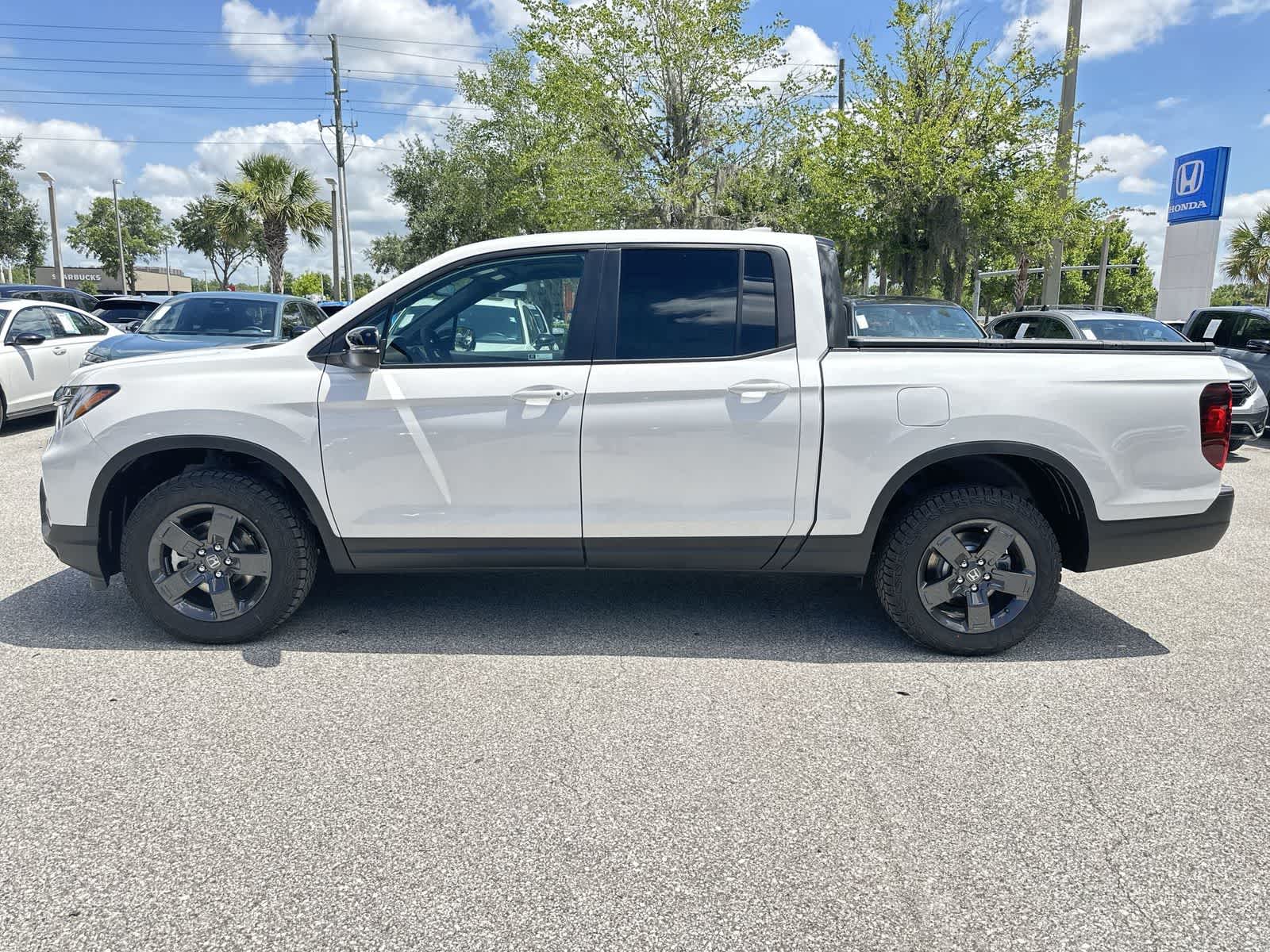 Thumbnail: 2026 Honda Ridgeline - 3