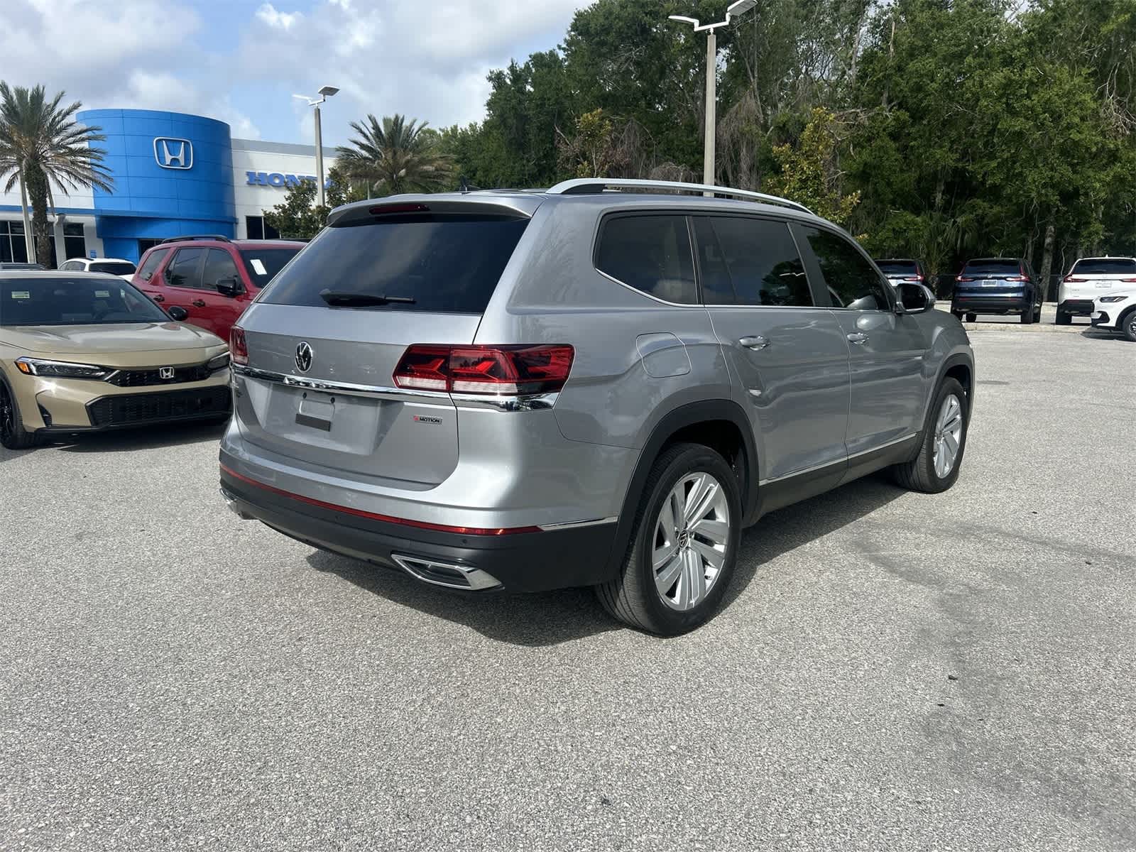 2021 Volkswagen Atlas SEL 6