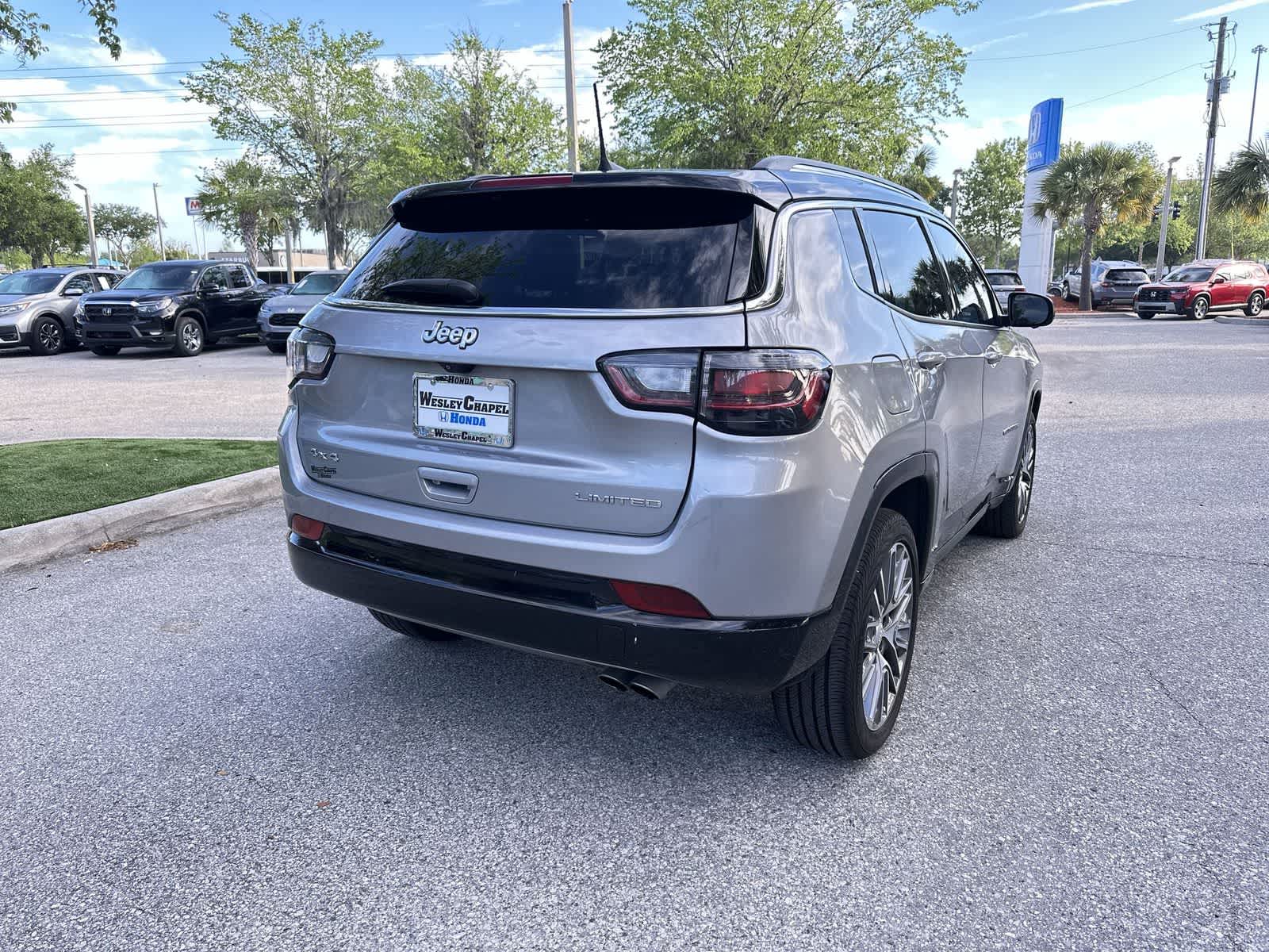 Thumbnail: 2022 Jeep Compass - 6