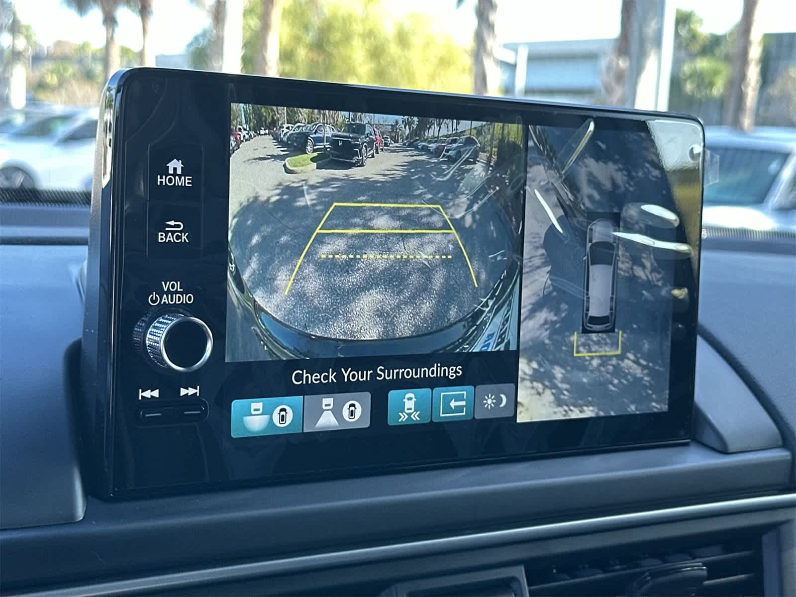 Thumbnail: 2025 Honda Pilot - 20