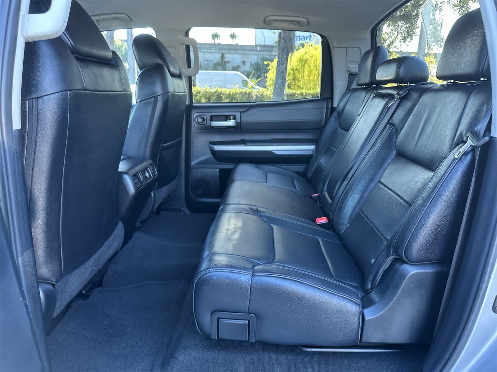 Thumbnail: 2015 Toyota Tundra - 15