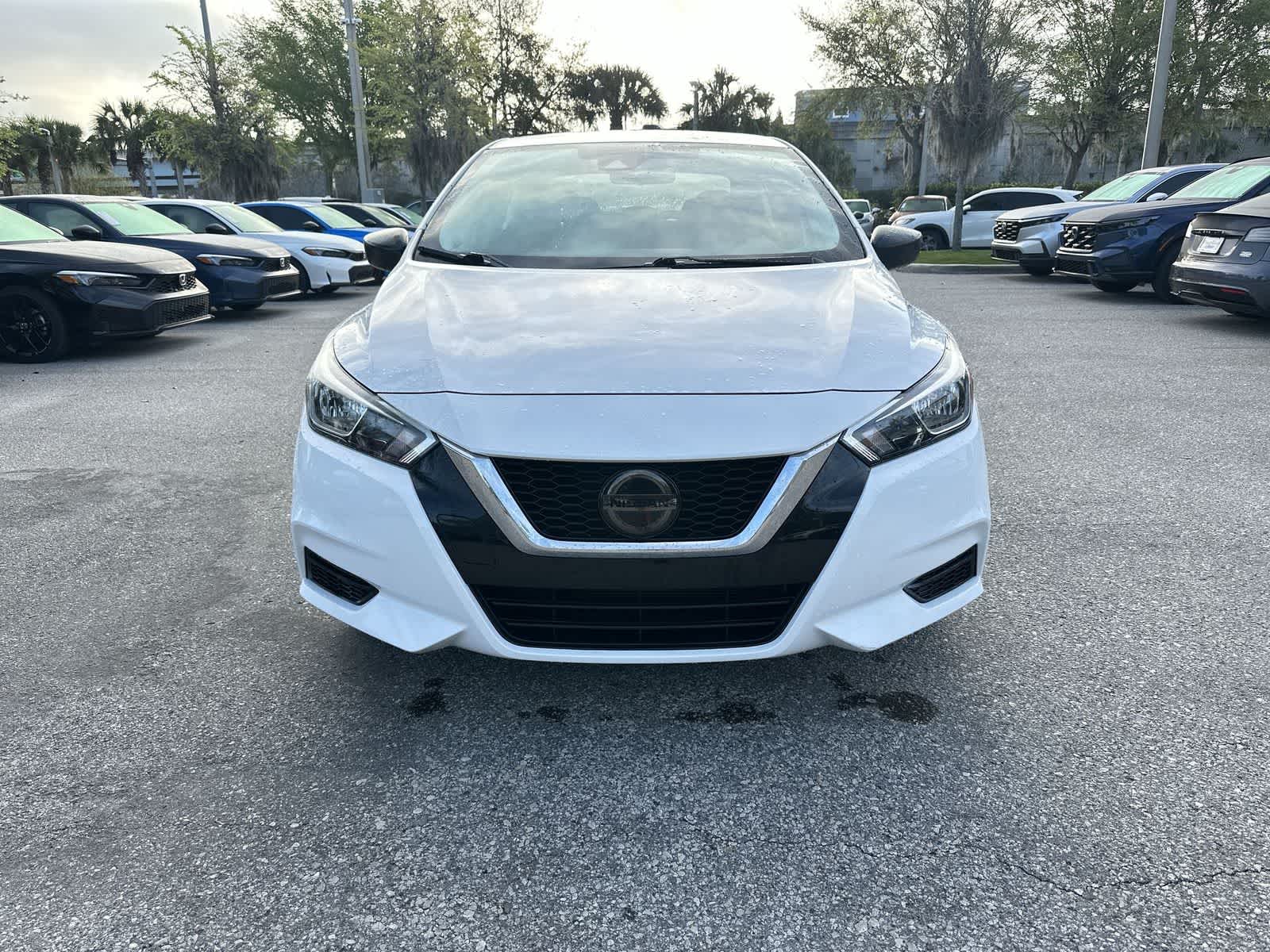 Thumbnail: 2020 Nissan Versa - 9