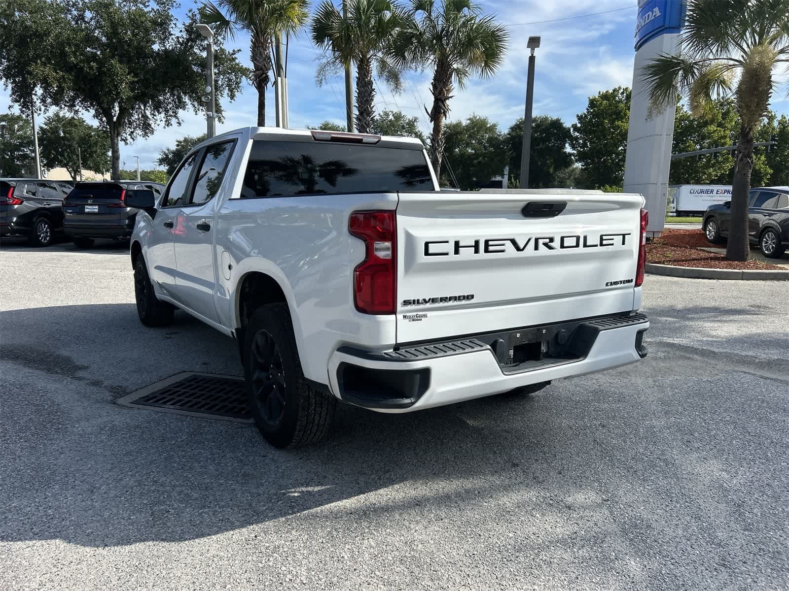 Thumbnail: 2020 Chevrolet Silverado 1500 - 4