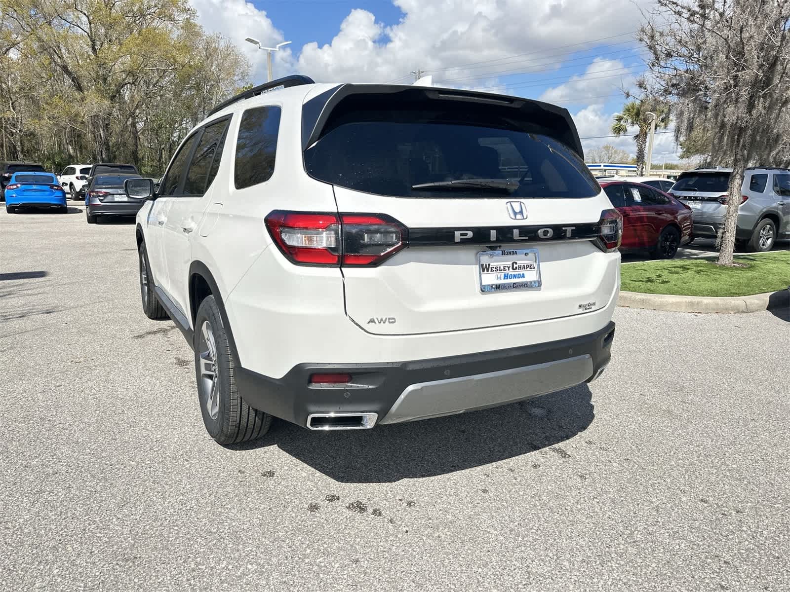 Thumbnail: 2026 Honda Pilot - 4