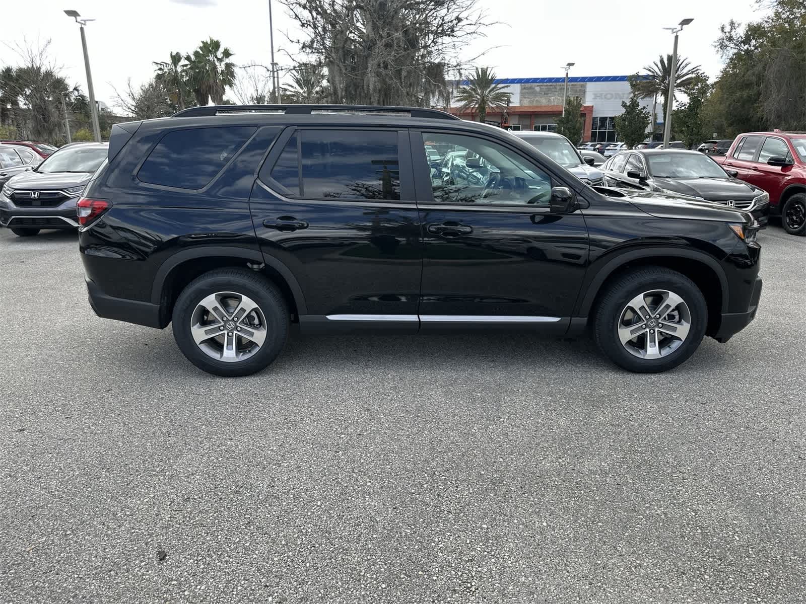 Thumbnail: 2026 Honda Pilot - 7