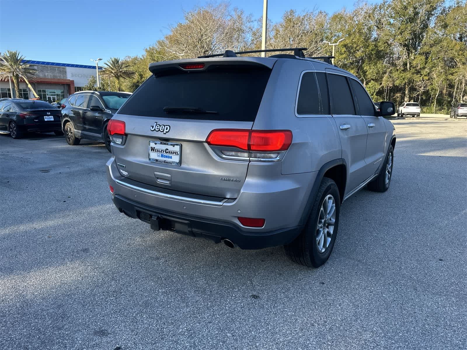 Thumbnail: 2014 Jeep Grand Cherokee - 6