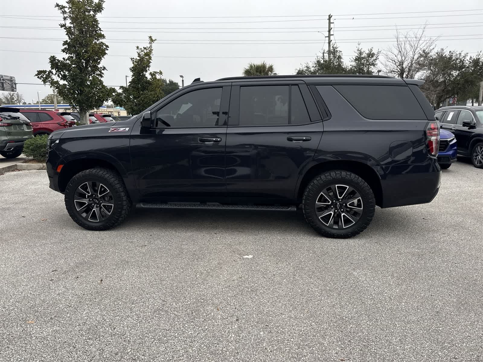 Thumbnail: 2022 Chevrolet Tahoe - 3