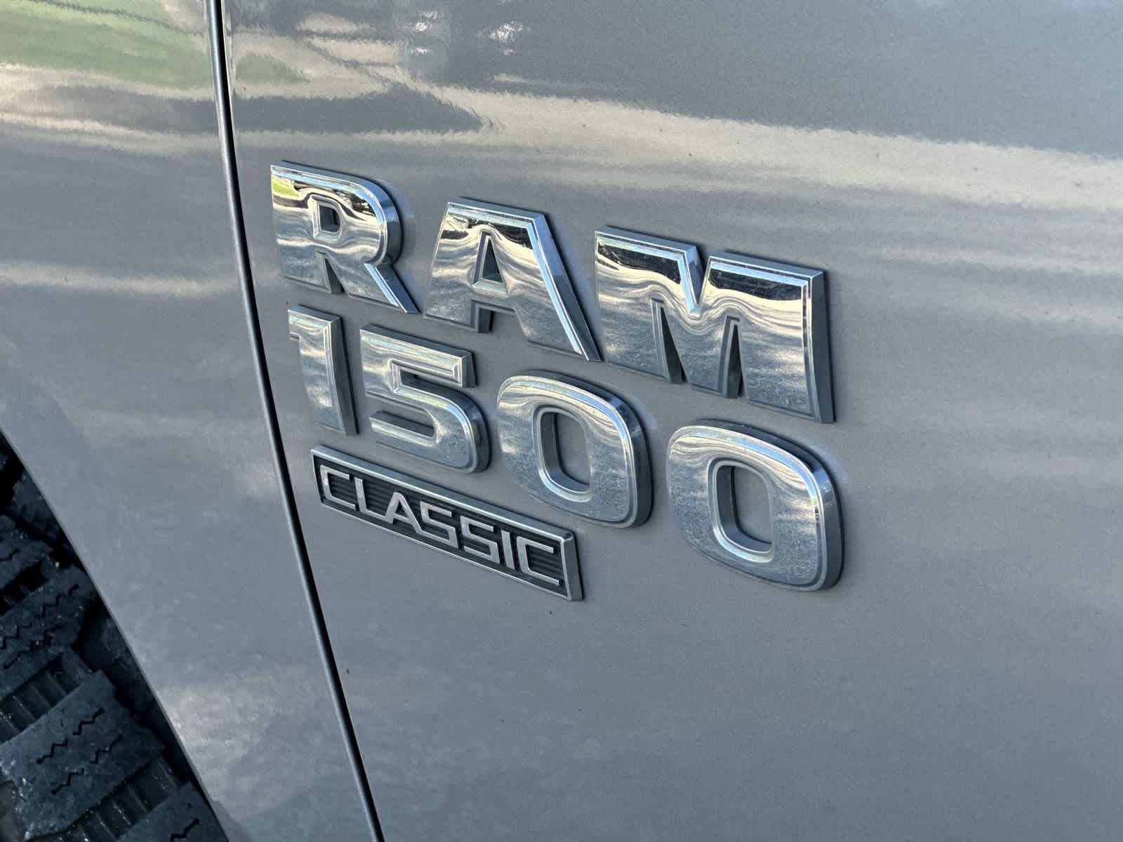 Thumbnail: 2022 RAM 1500 Classic - 11