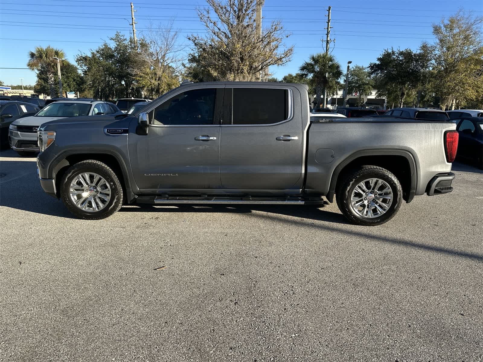 Thumbnail: 2021 GMC Sierra 1500 - 3