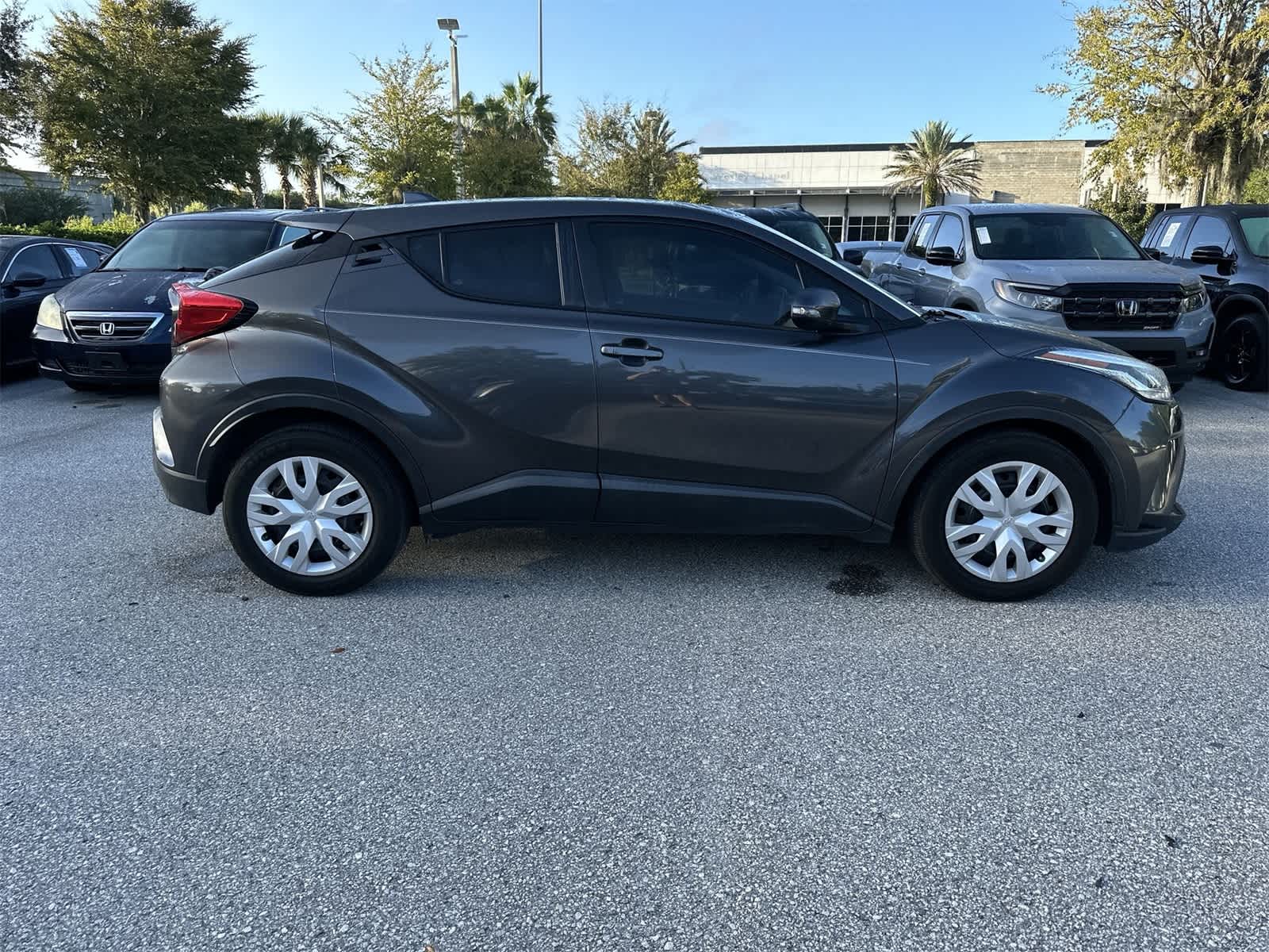 Thumbnail: 2021 Toyota C-HR - 7