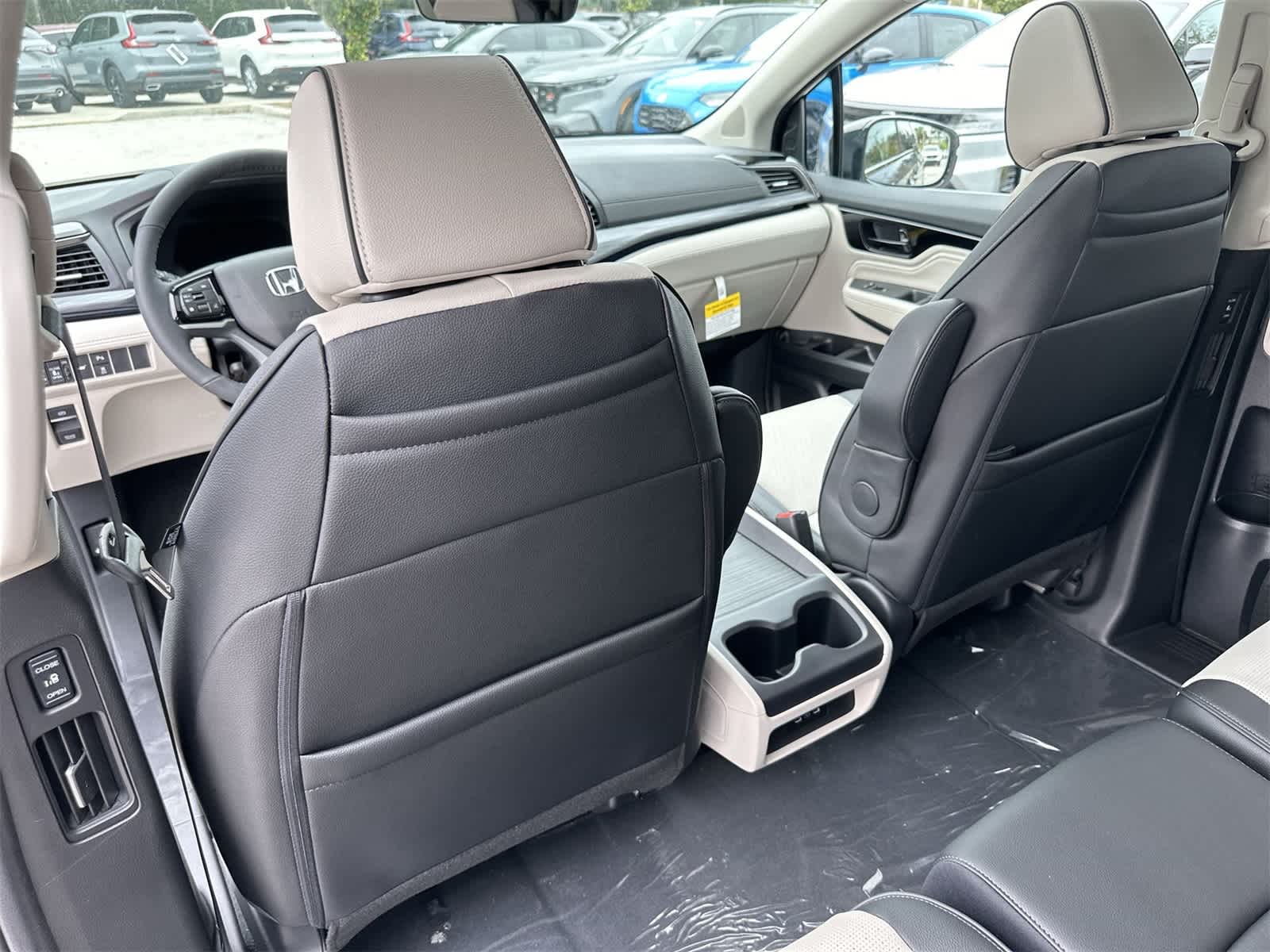 Thumbnail: 2026 Honda Odyssey - 15