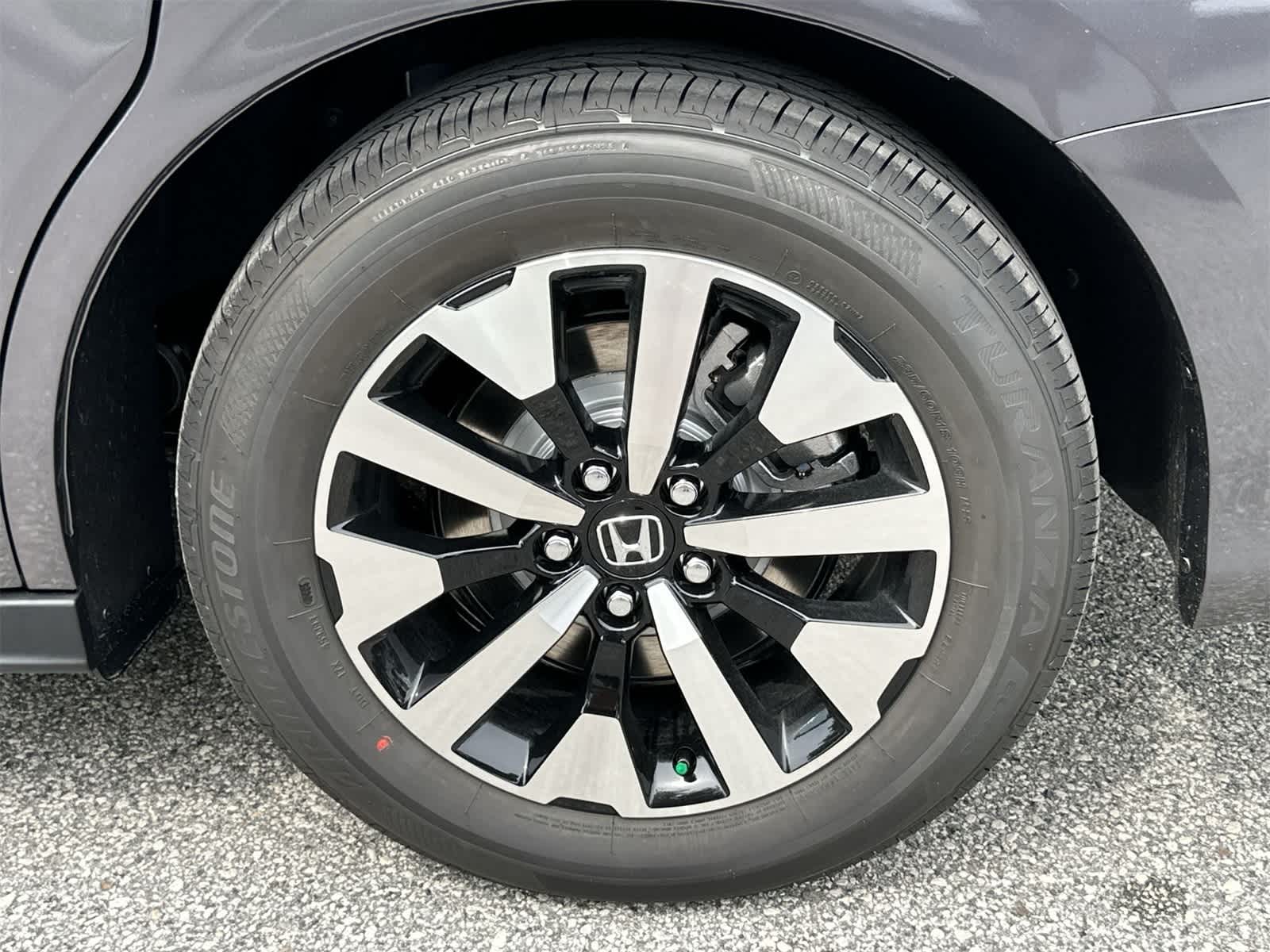 Thumbnail: 2026 Honda Odyssey - 12