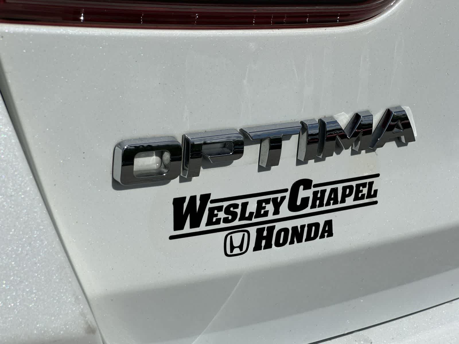 Thumbnail: 2019 Kia Optima - 11