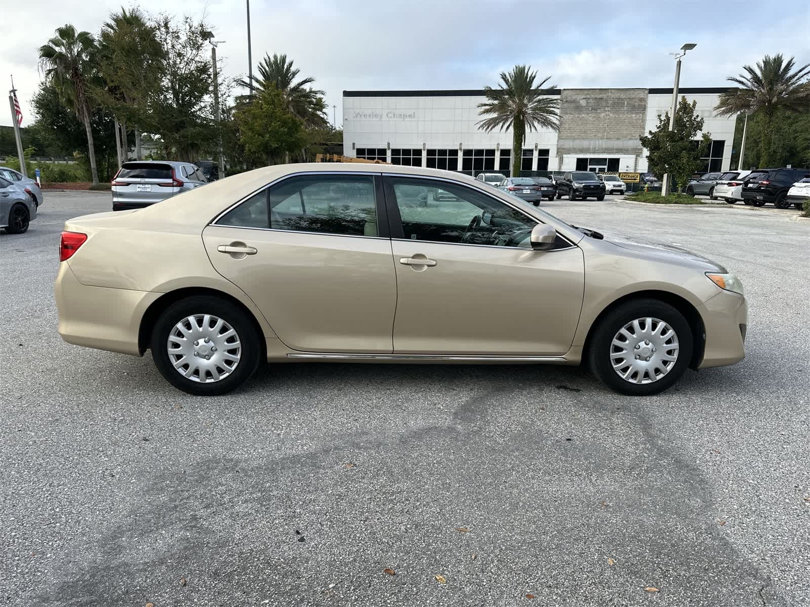 Thumbnail: 2012 Toyota Camry - 7