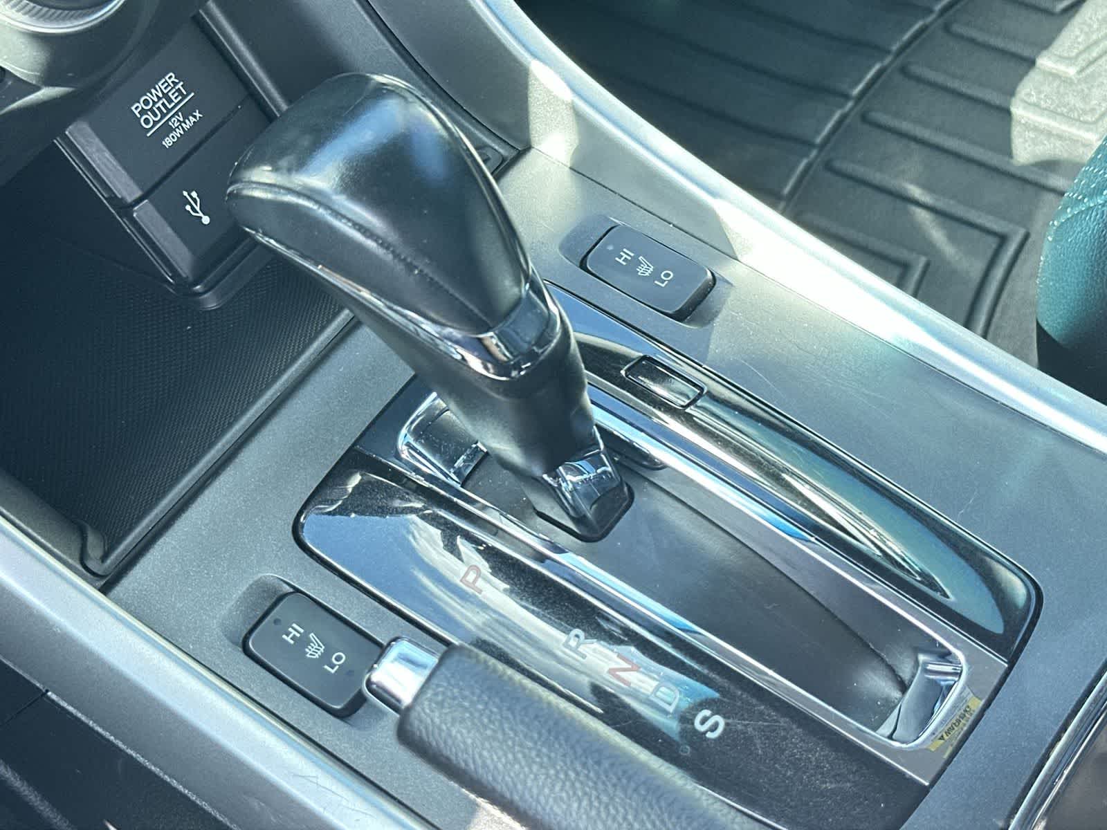 Thumbnail: 2015 Honda Accord - 21