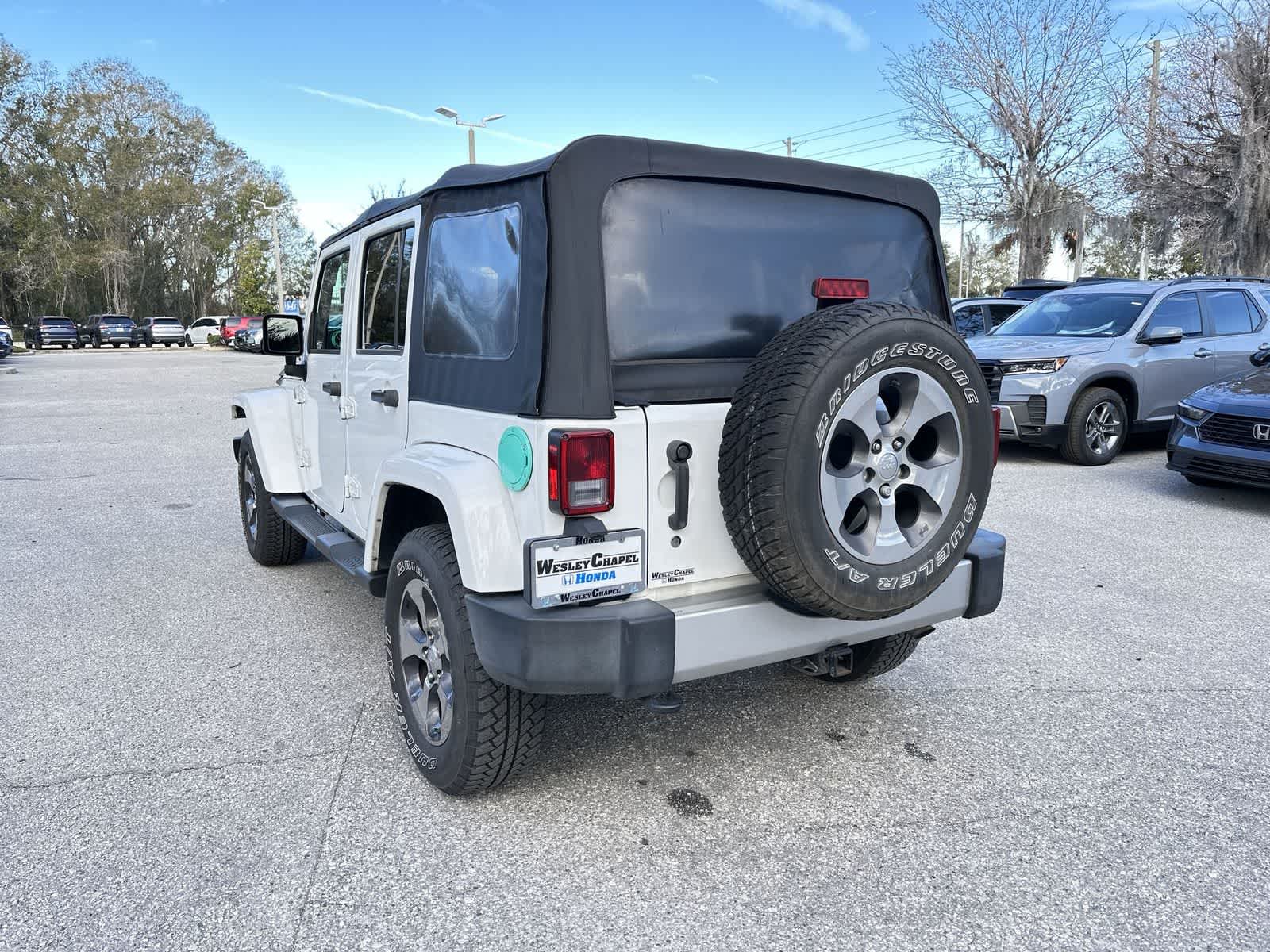 Thumbnail: 2017 Jeep Wrangler - 4