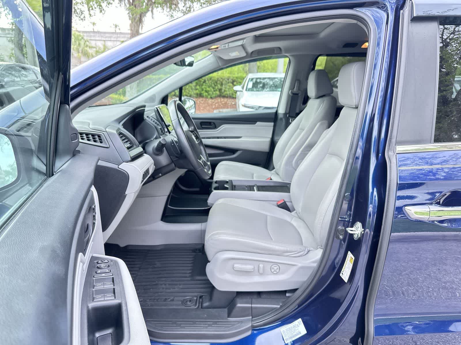 Thumbnail: 2019 Honda Odyssey - 2