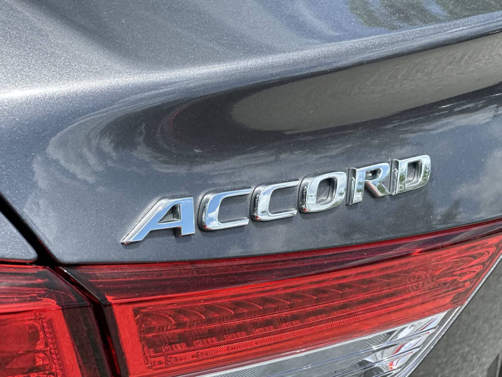 Thumbnail: 2018 Honda Accord - 11