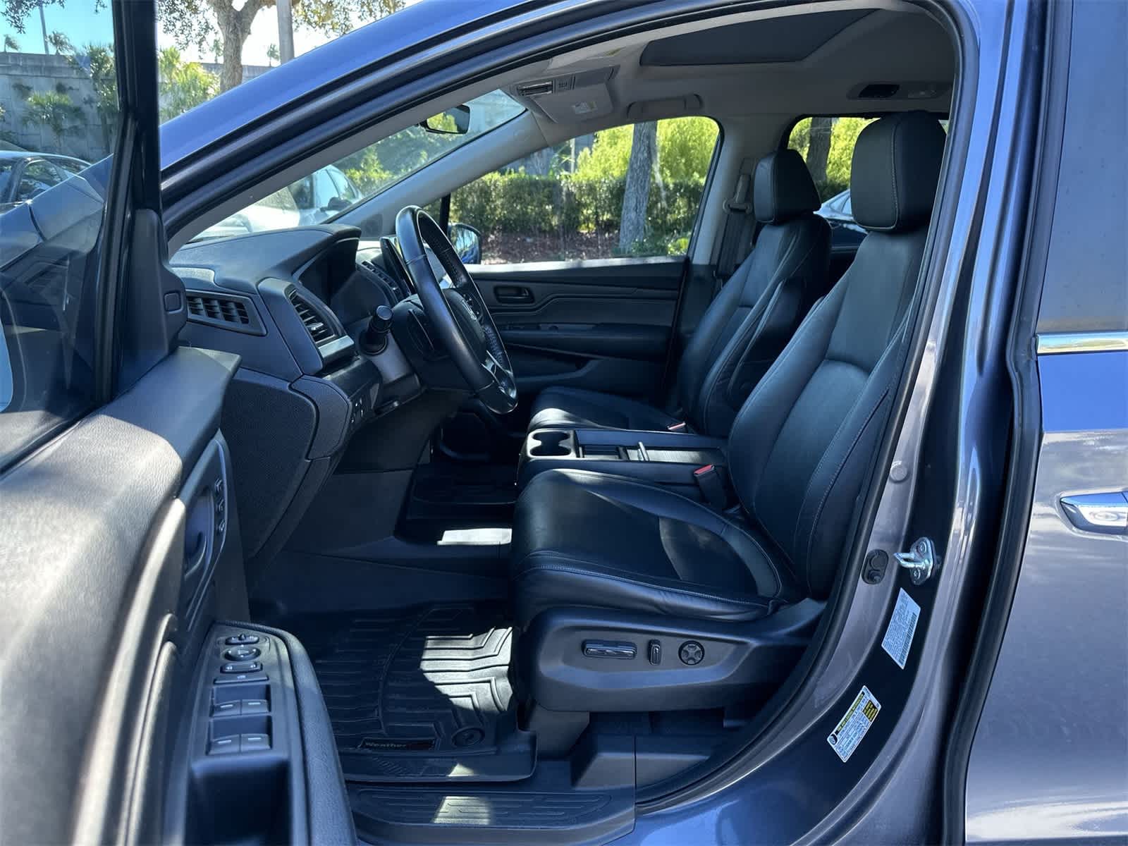 Thumbnail: 2023 Honda Odyssey - 2