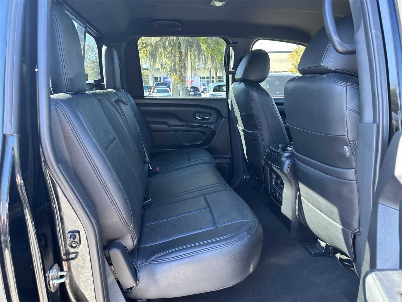 Thumbnail: 2018 Nissan Titan - 15
