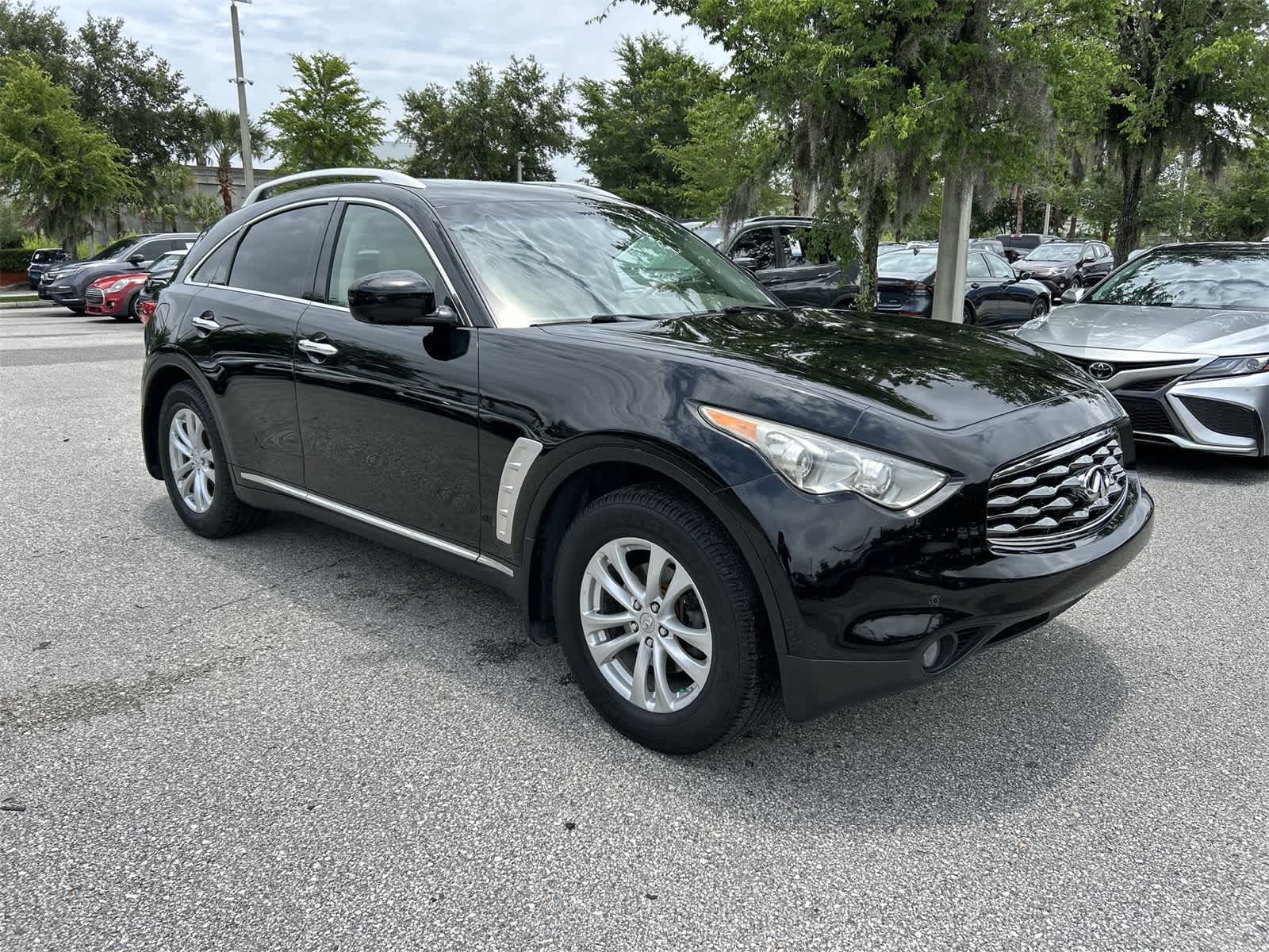 Thumbnail: 2010 INFINITI FX35 - 8