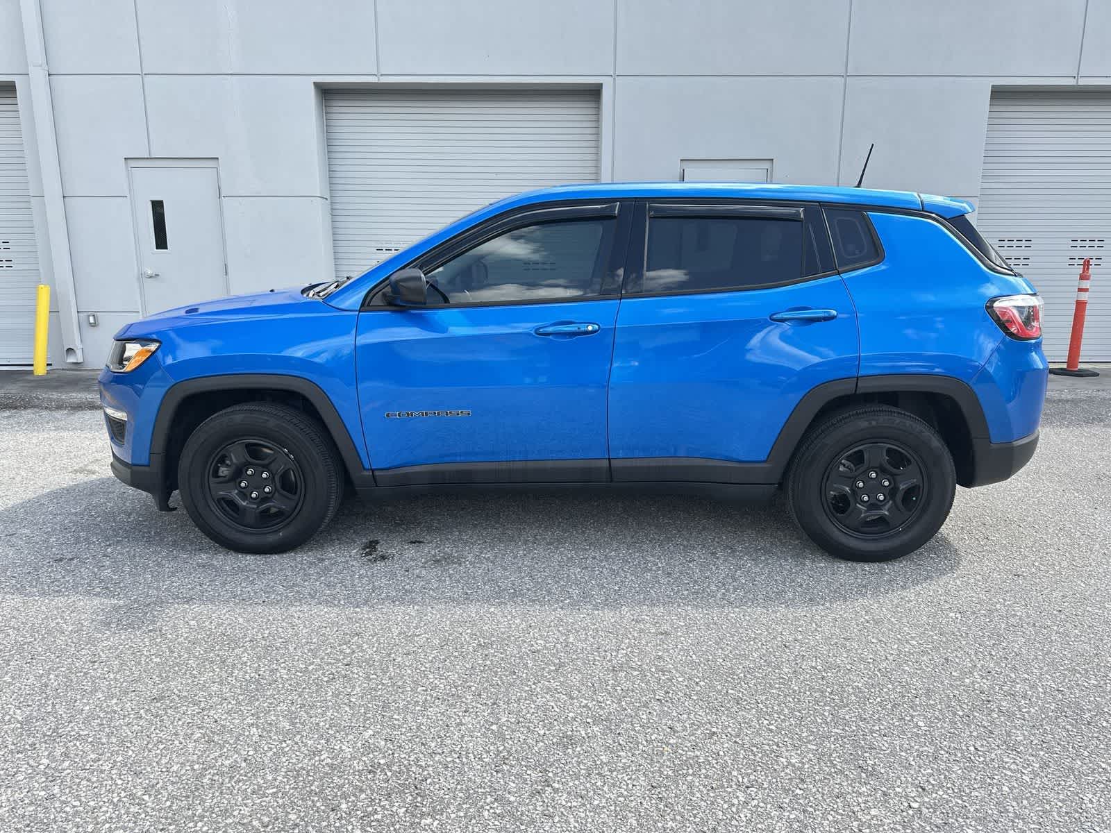 Thumbnail: 2019 Jeep Compass - 3