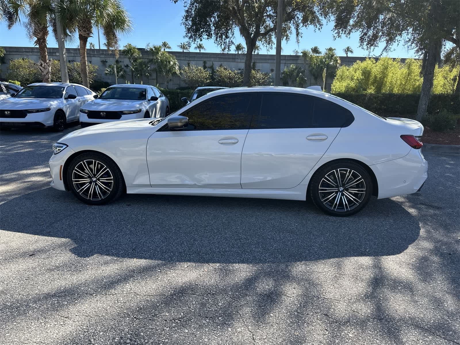 Thumbnail: 2020 BMW 3 Series - 3