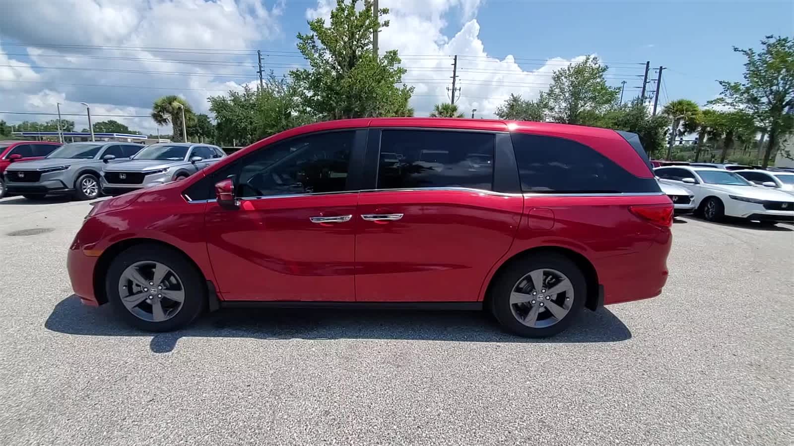 Thumbnail: 2023 Honda Odyssey - 5