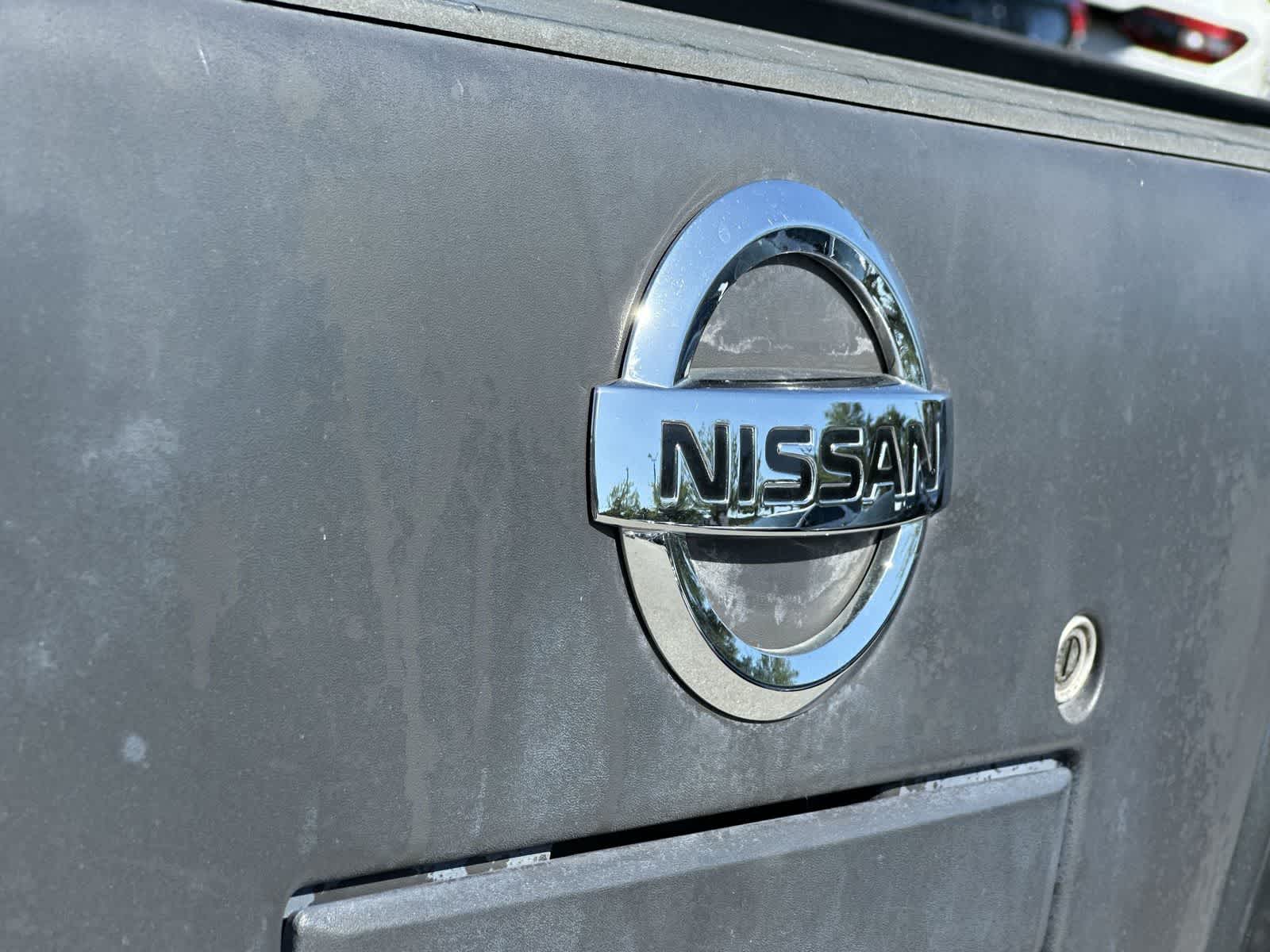 Thumbnail: 2011 Nissan Frontier - 10