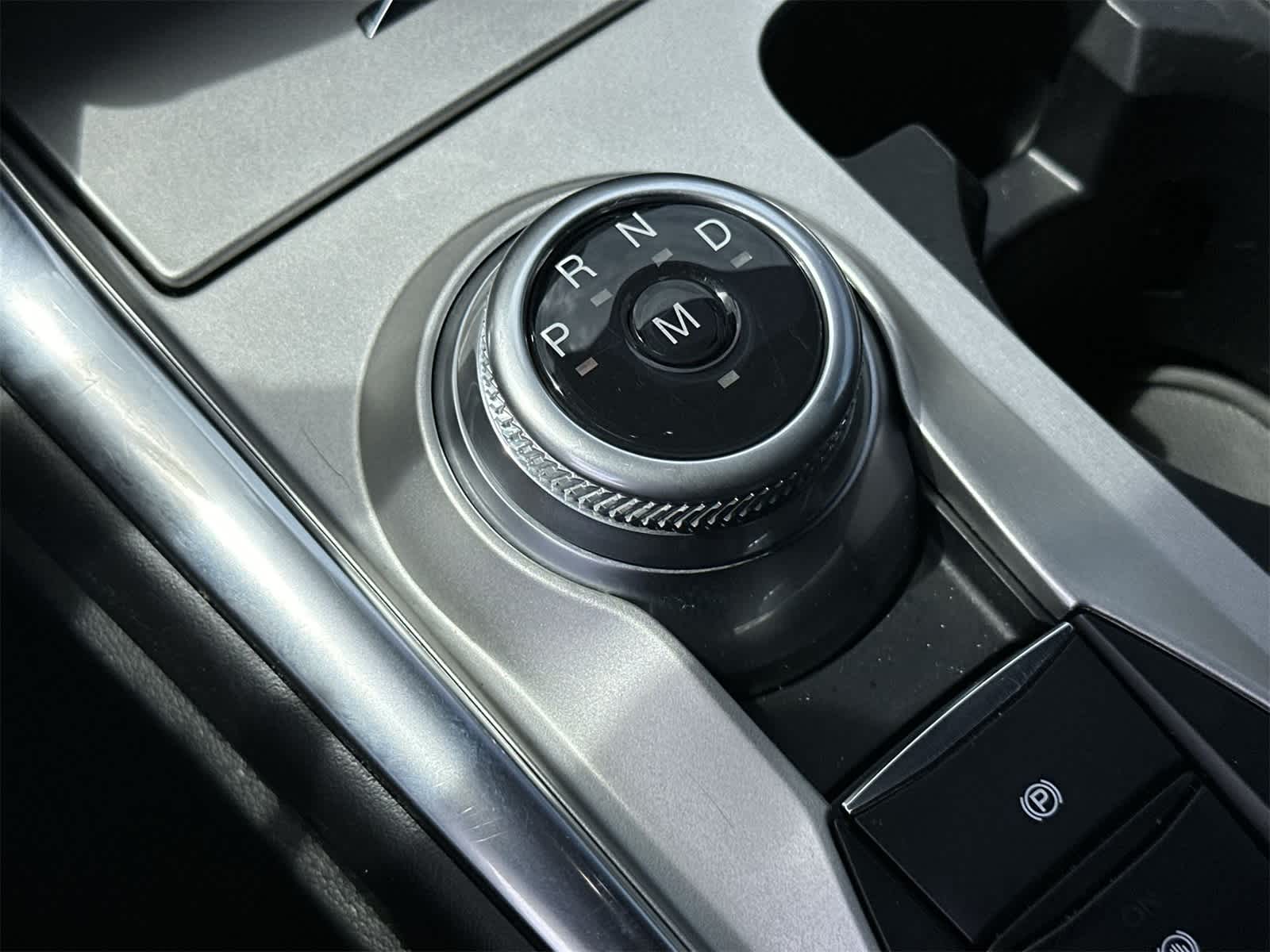 Thumbnail: 2023 Ford Explorer - 21