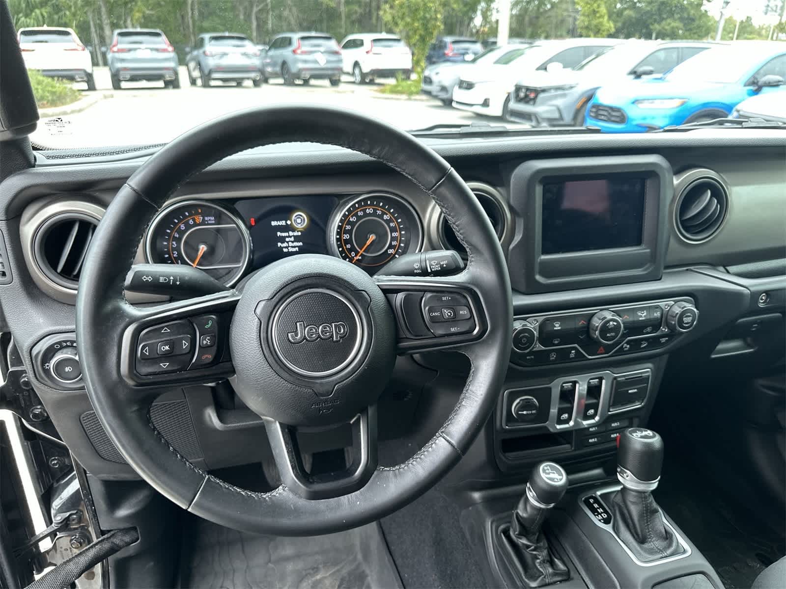 Thumbnail: 2018 Jeep Wrangler - 17