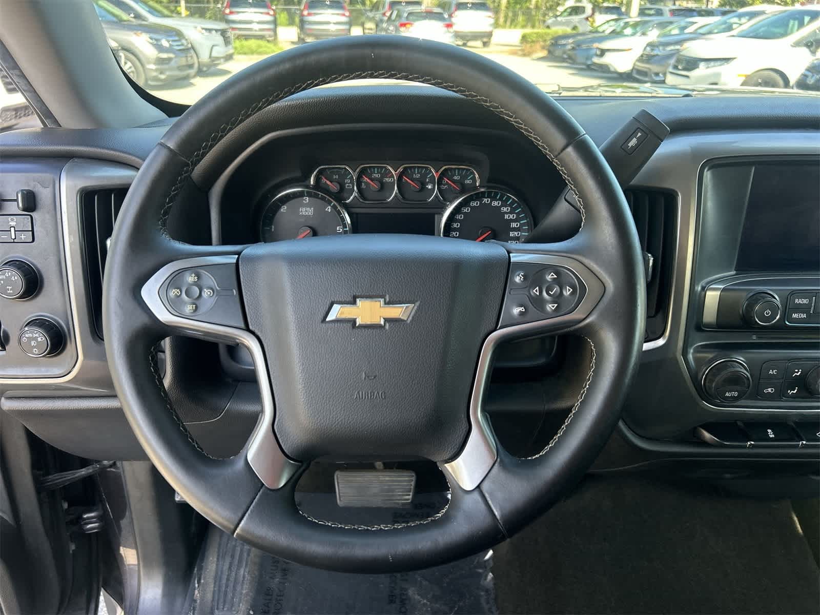 Thumbnail: 2015 Chevrolet Silverado 1500 - 18