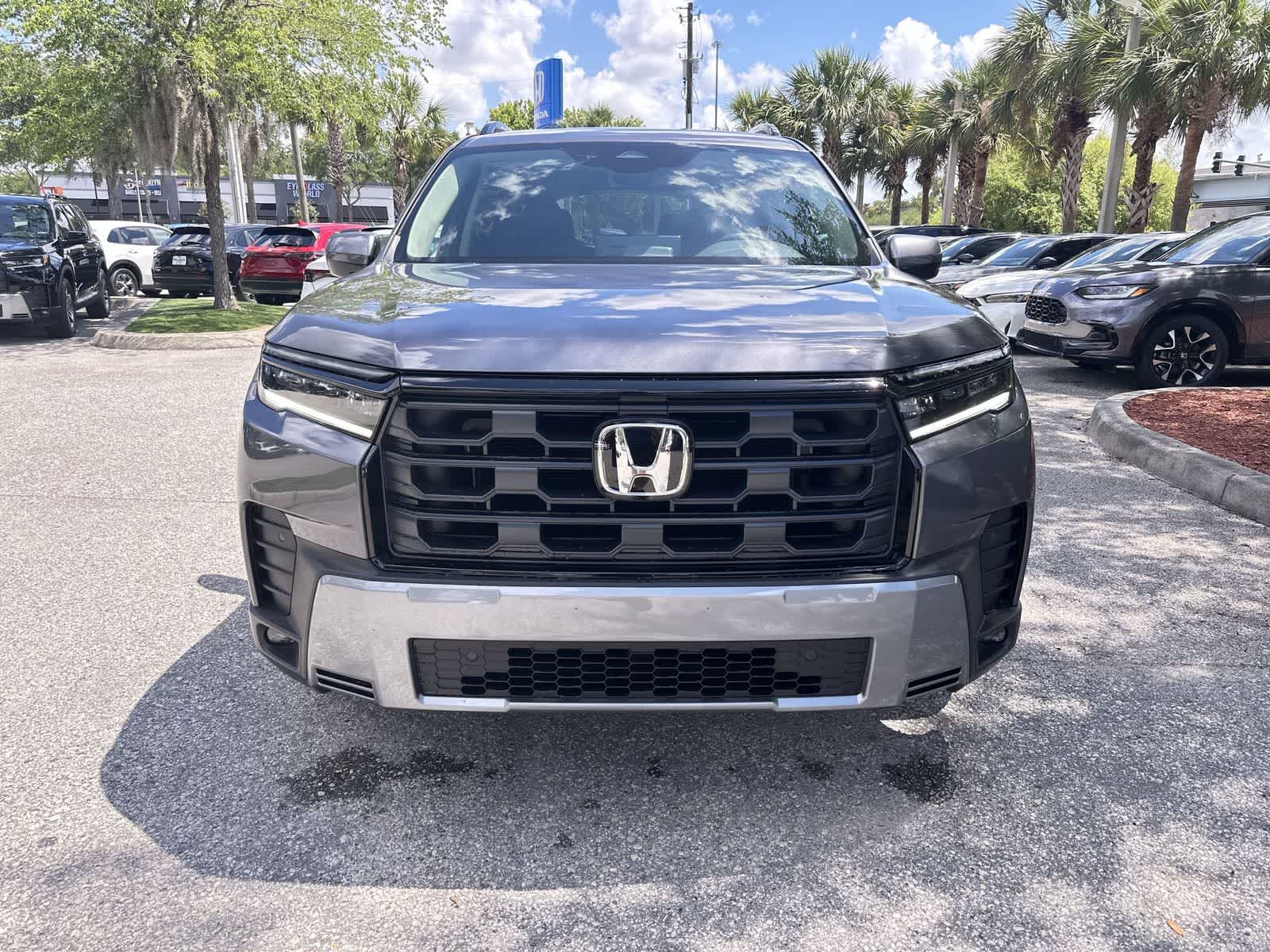 Thumbnail: 2026 Honda Pilot - 9