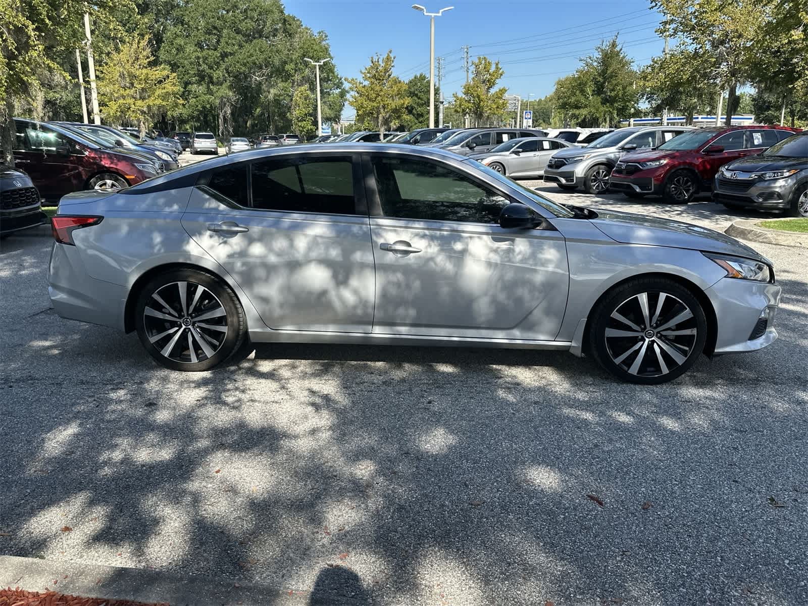 Thumbnail: 2019 Nissan Altima - 7