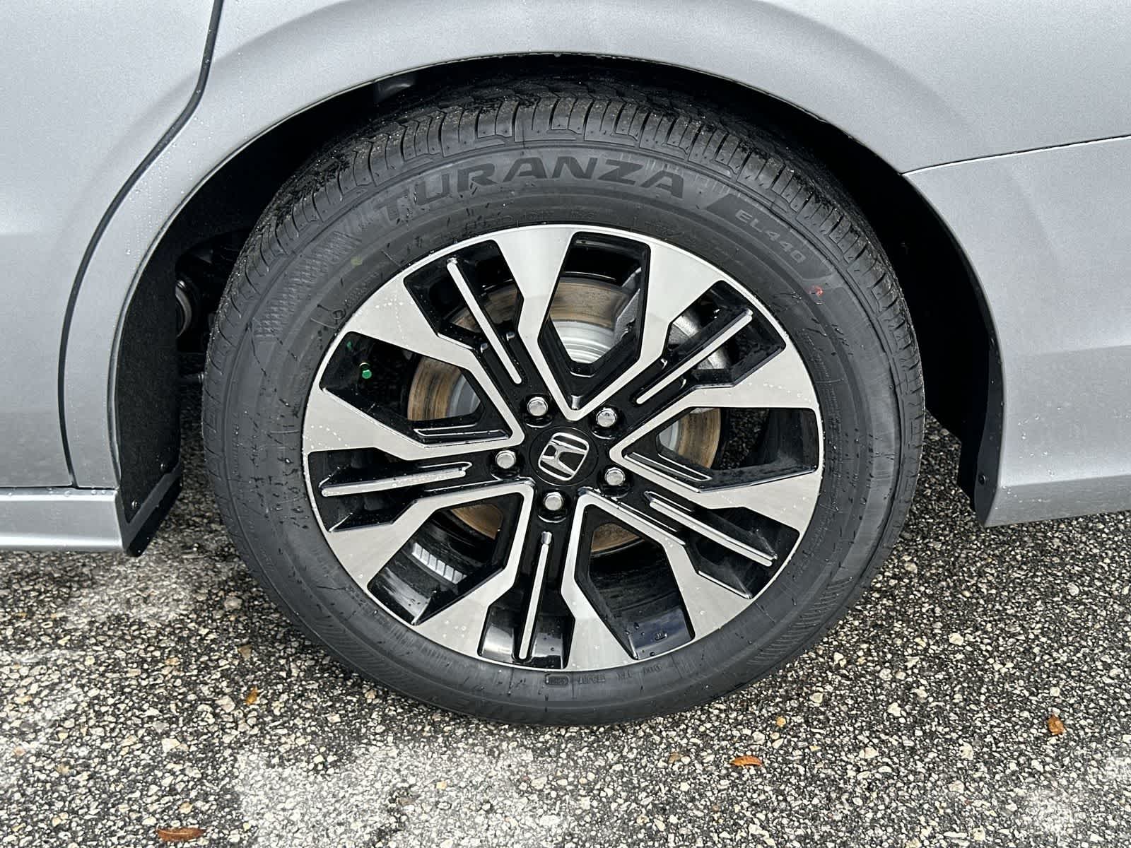Thumbnail: 2026 Honda Odyssey - 12