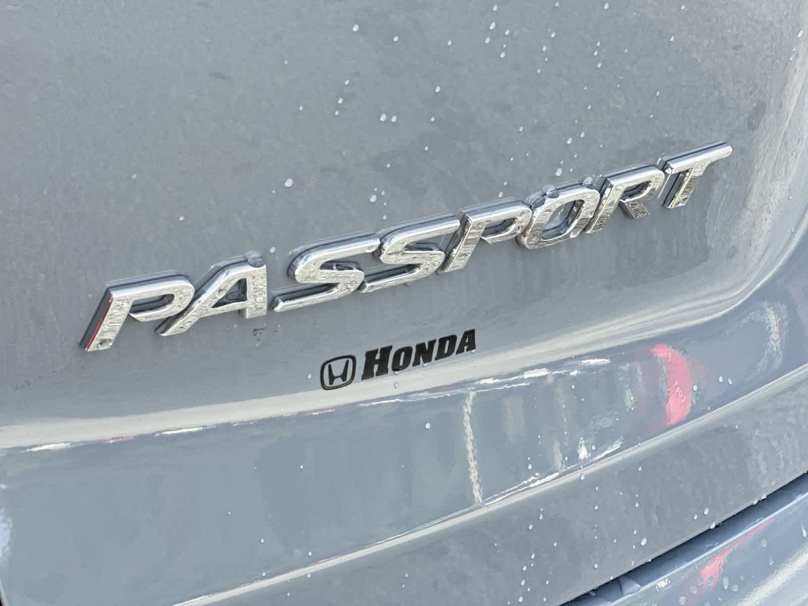 2025 Honda Passport EX-L - Photo 11