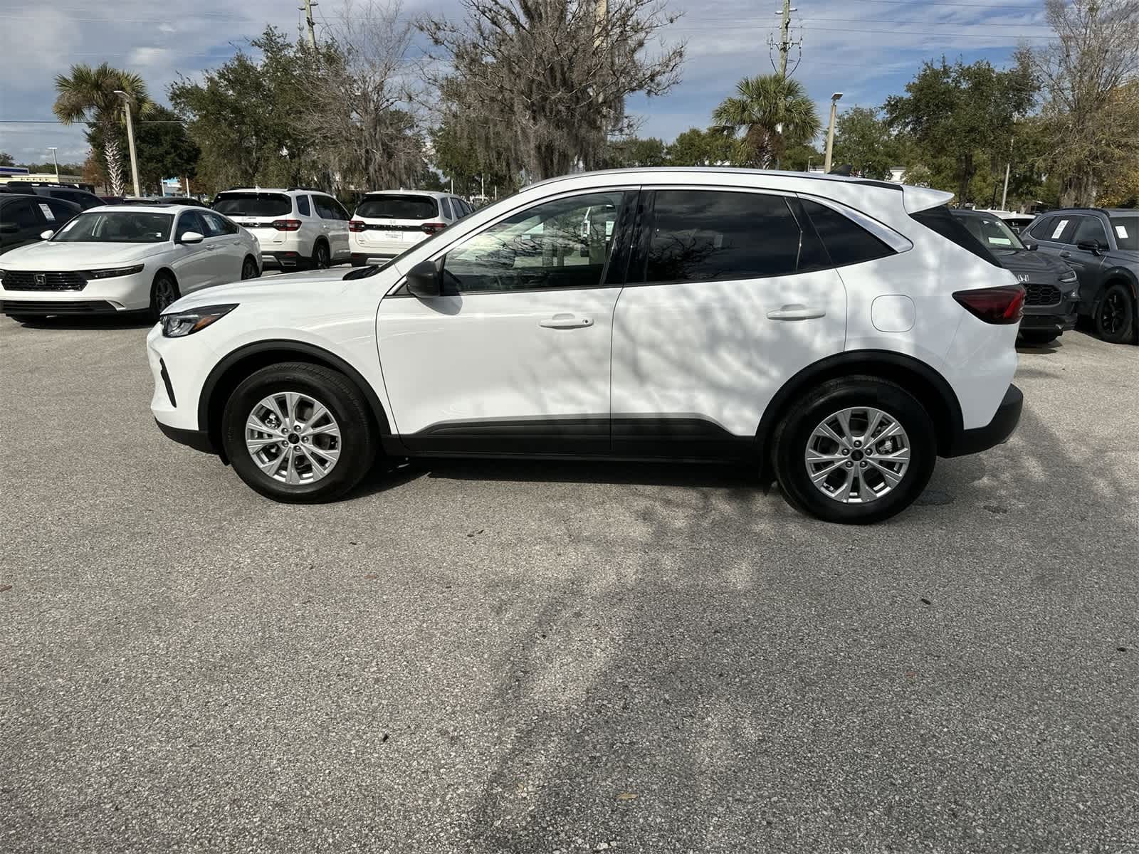 Thumbnail: 2024 Ford Escape - 3