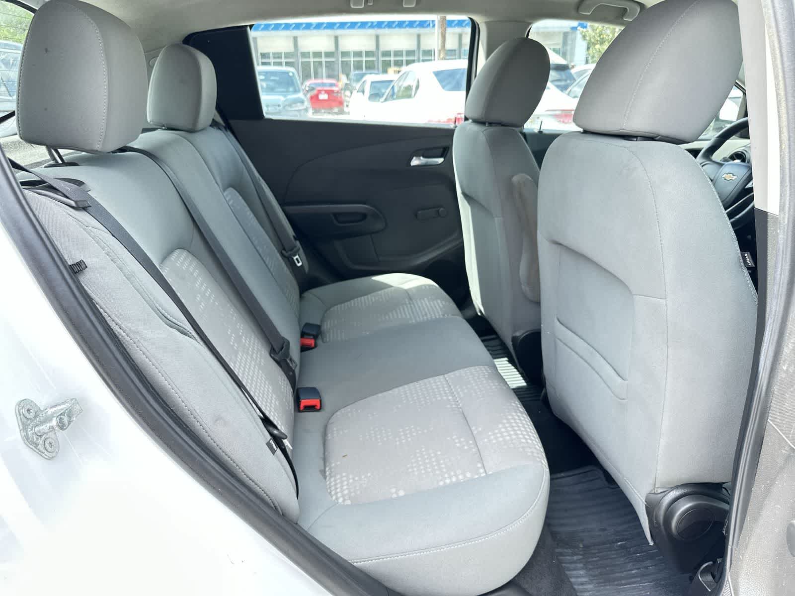 Thumbnail: 2014 Chevrolet Sonic - 16