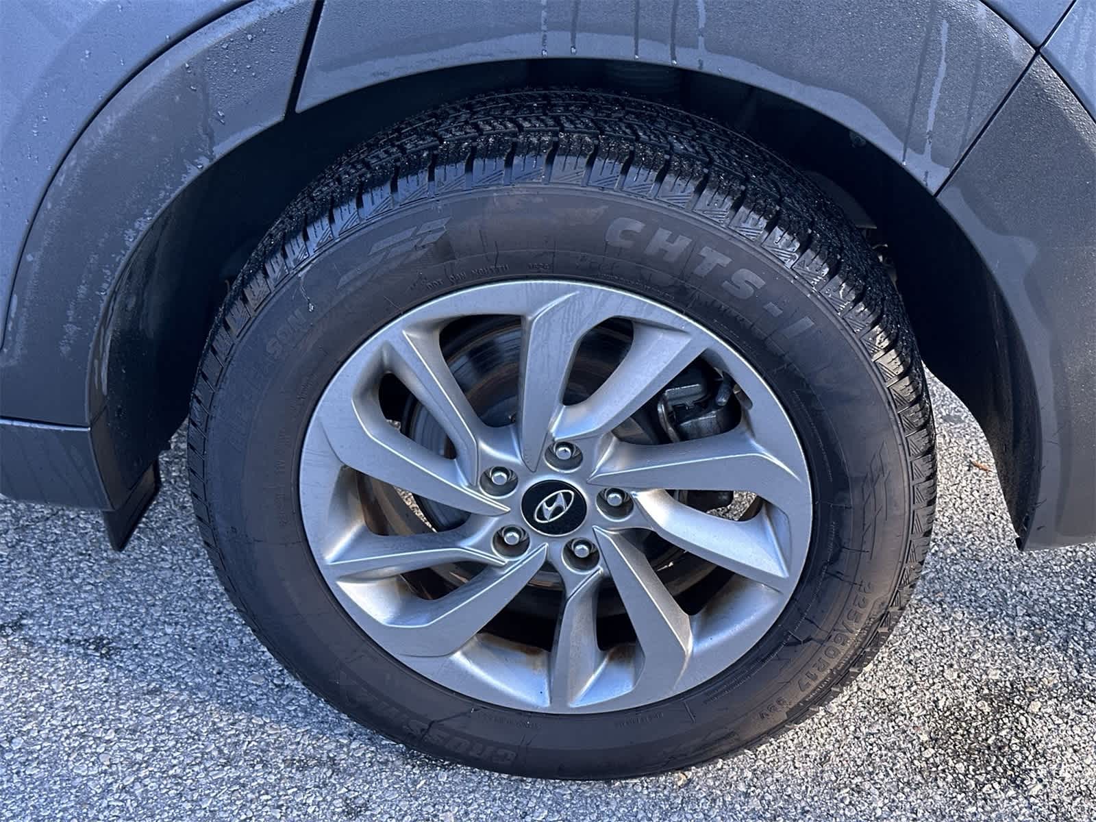 Thumbnail: 2018 Hyundai Tucson - 12