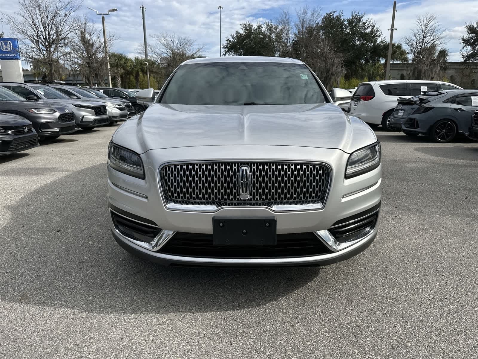 Thumbnail: 2019 Lincoln Nautilus - 9