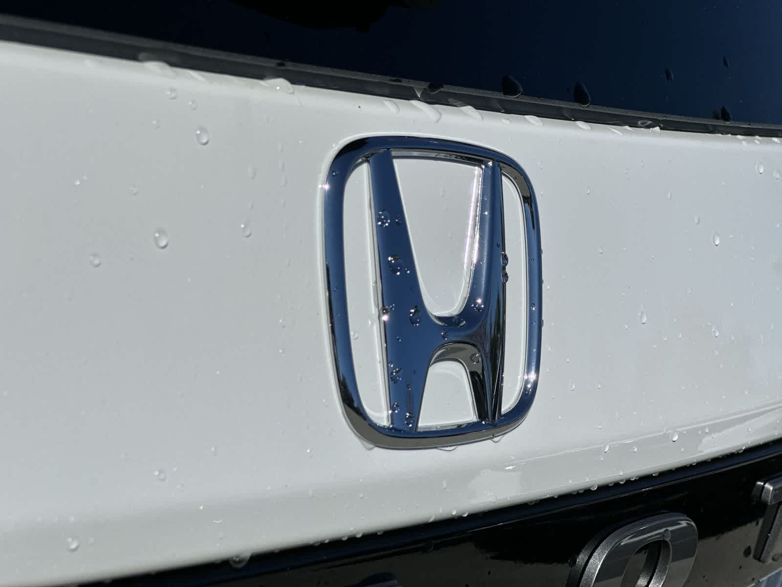 Thumbnail: 2026 Honda Pilot - 10
