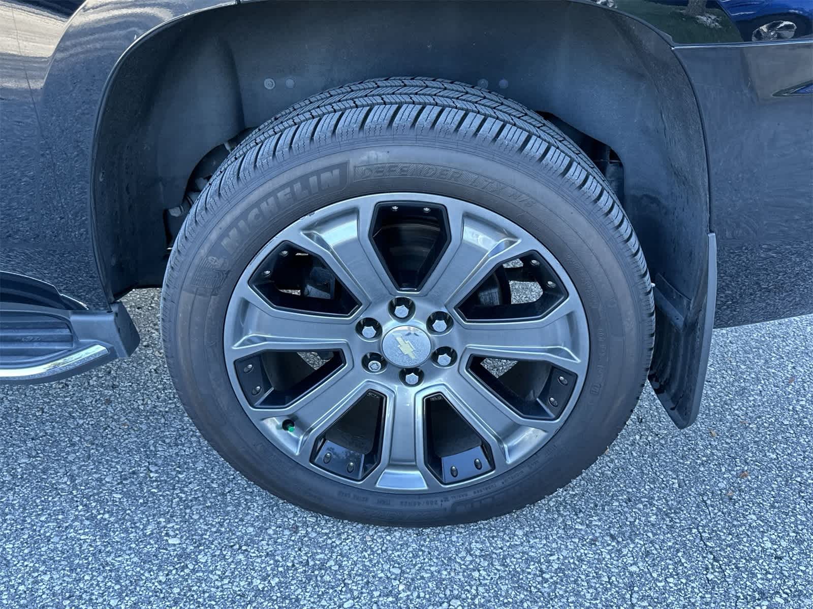 Thumbnail: 2016 Chevrolet Tahoe - 12