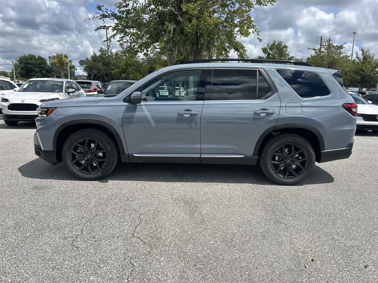 Thumbnail: 2025 Honda Pilot - 3