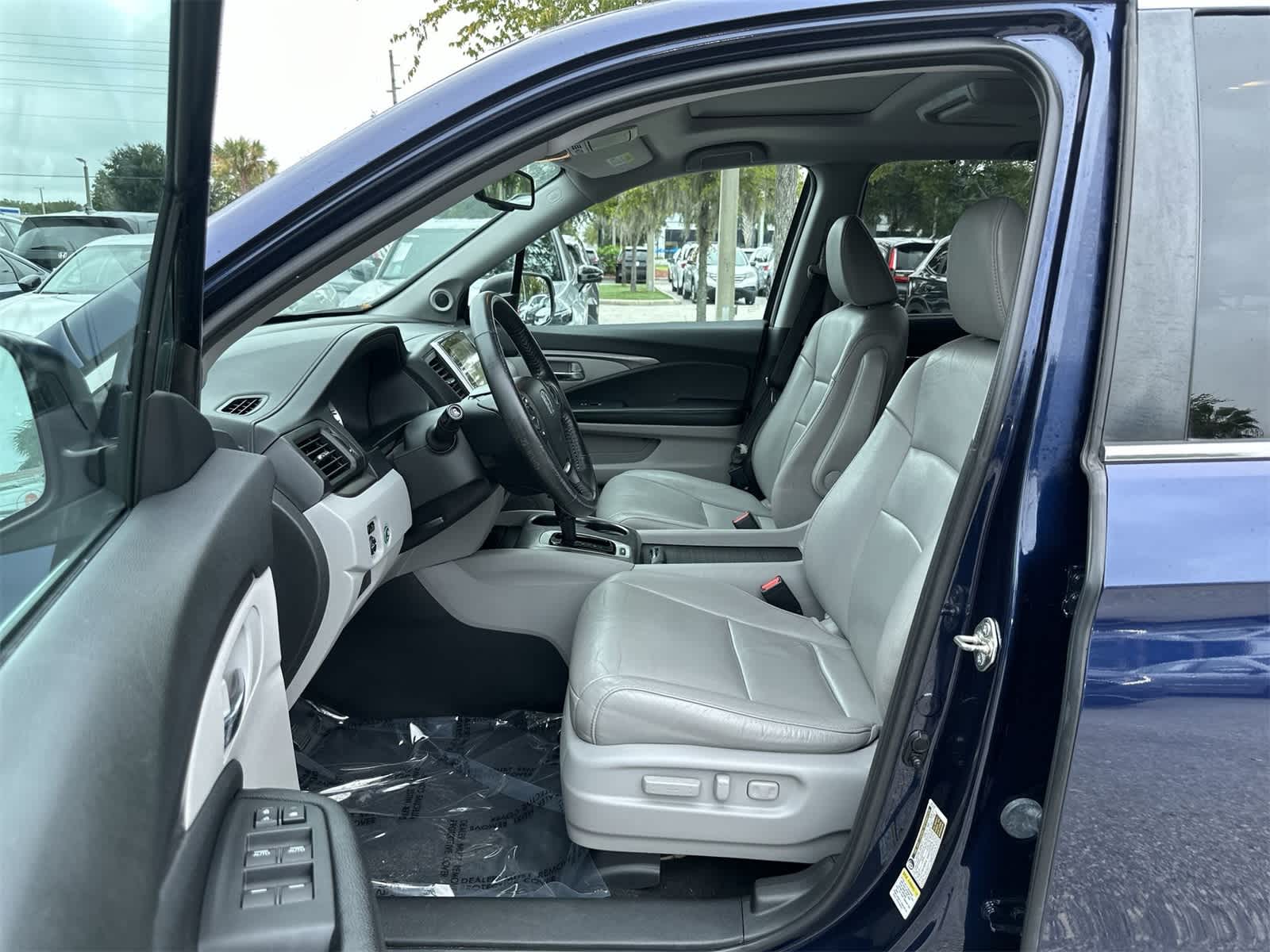 Thumbnail: 2016 Honda Pilot - 2