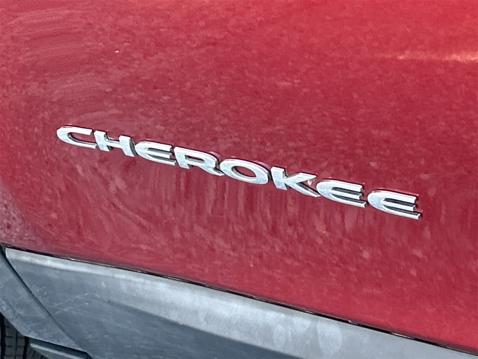 Thumbnail: 2017 Jeep Cherokee - 11