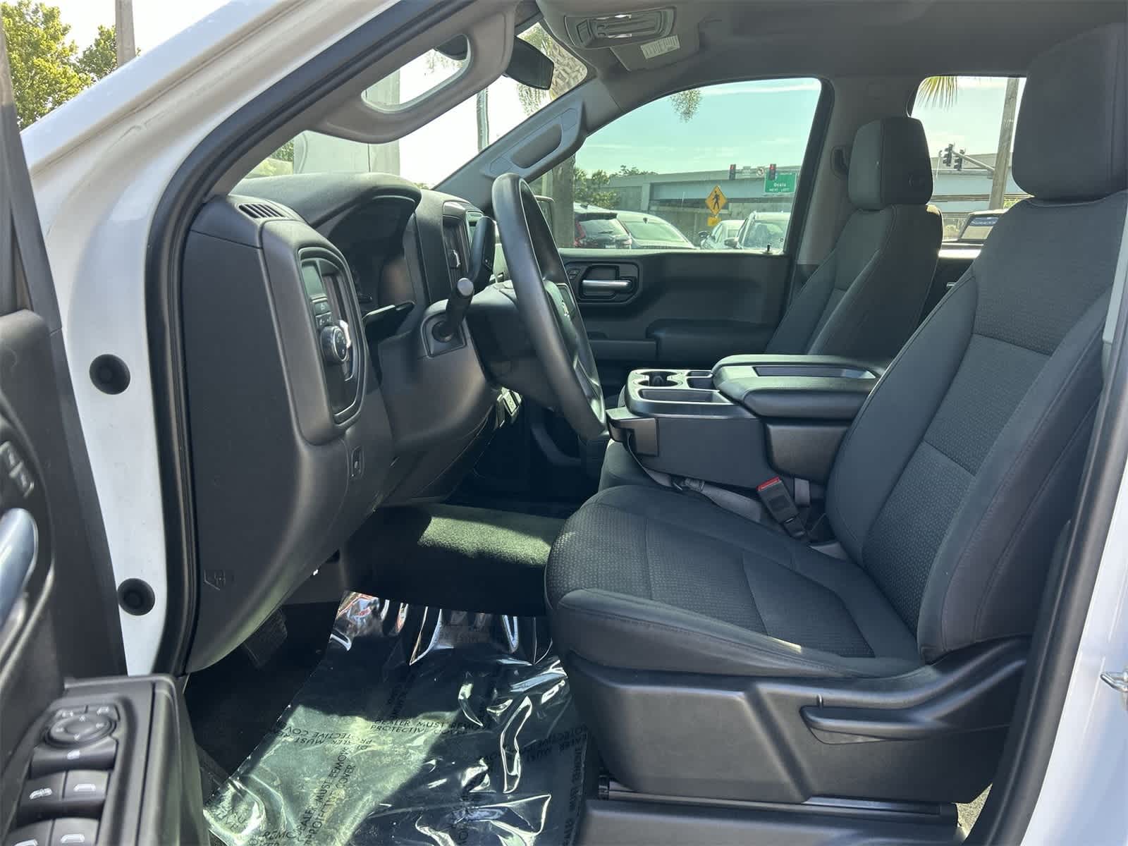 Thumbnail: 2020 Chevrolet Silverado 1500 - 13
