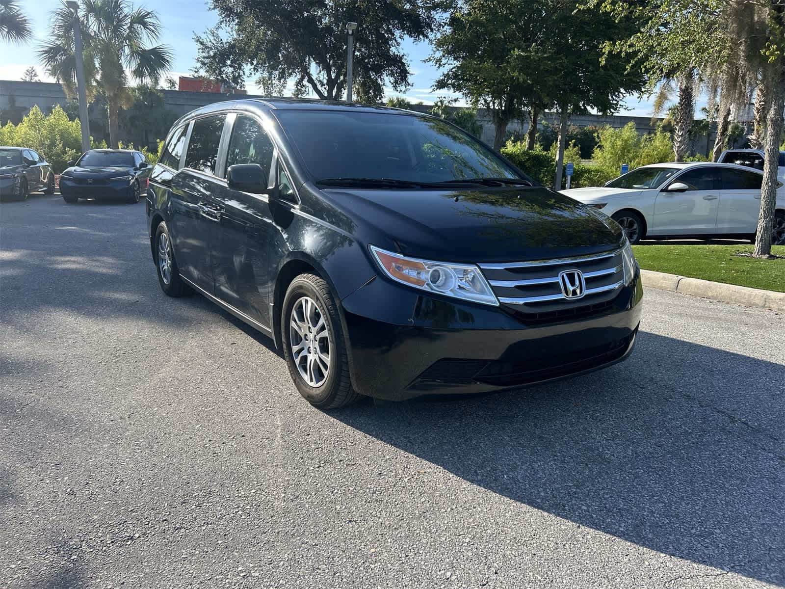 Thumbnail: 2013 Honda Odyssey - 8
