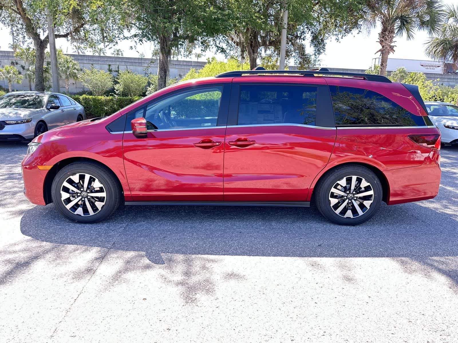 Thumbnail: 2026 Honda Odyssey - 3