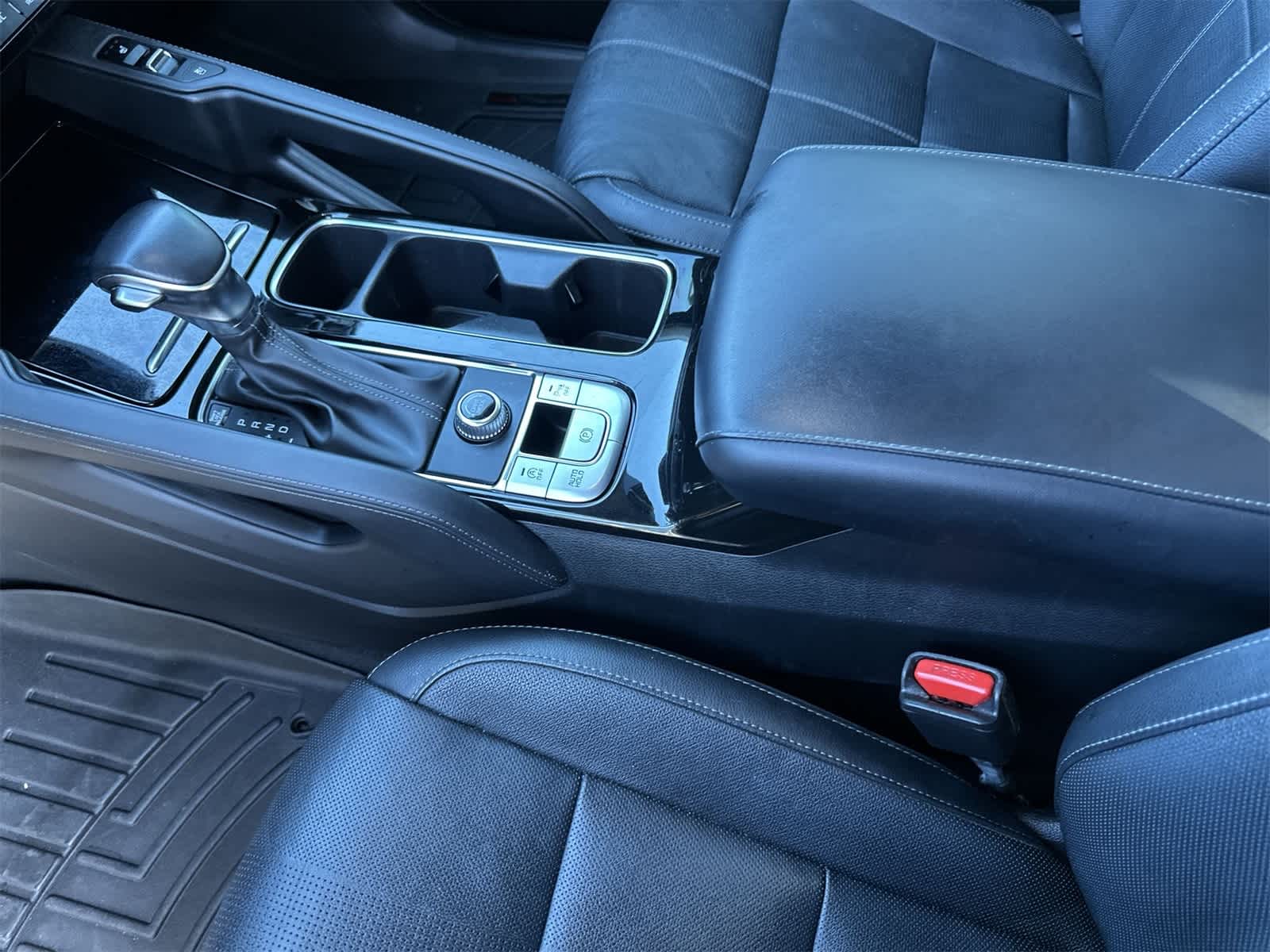 Thumbnail: 2021 Kia Telluride - 19