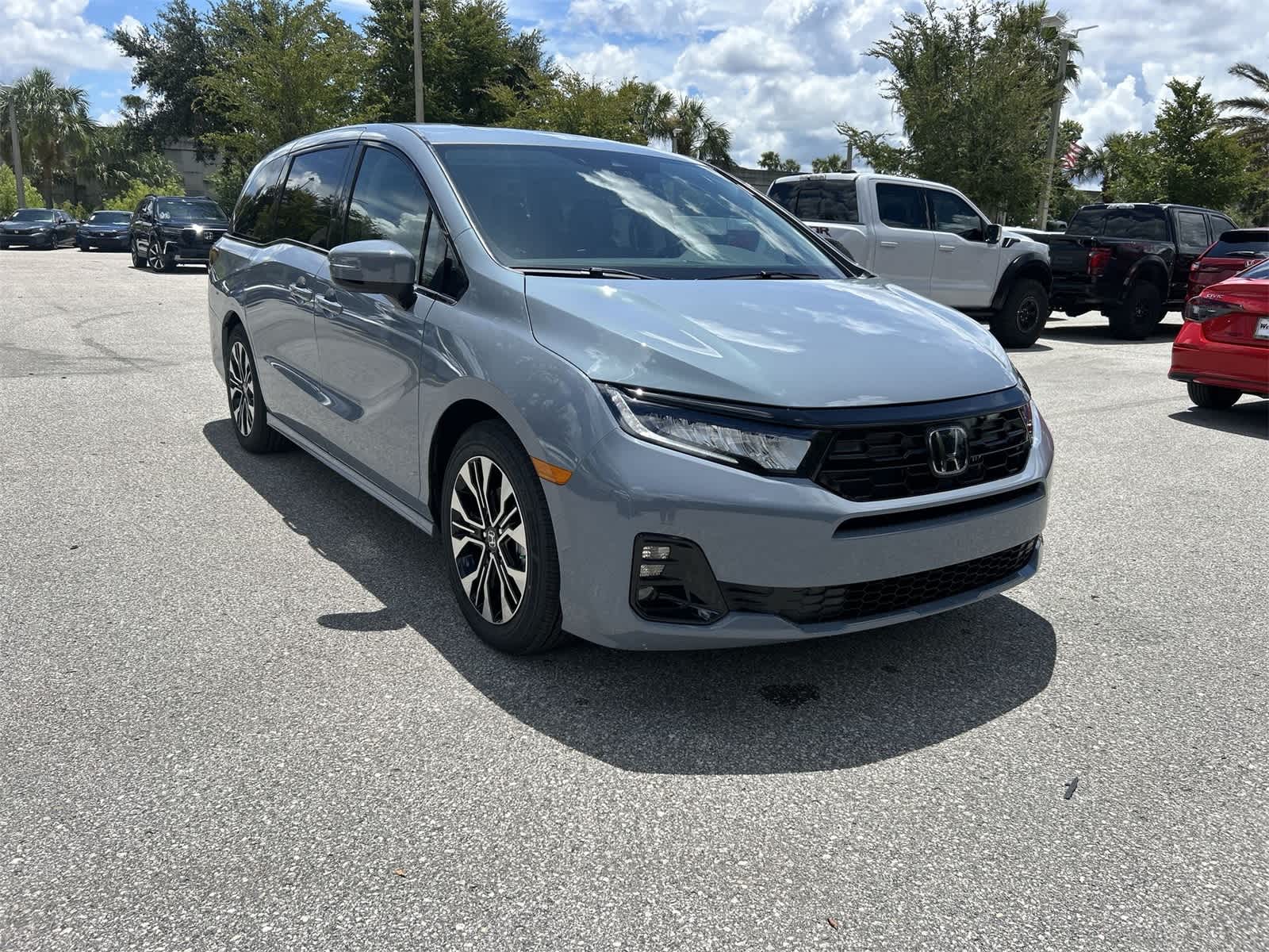 Thumbnail: 2026 Honda Odyssey - 8